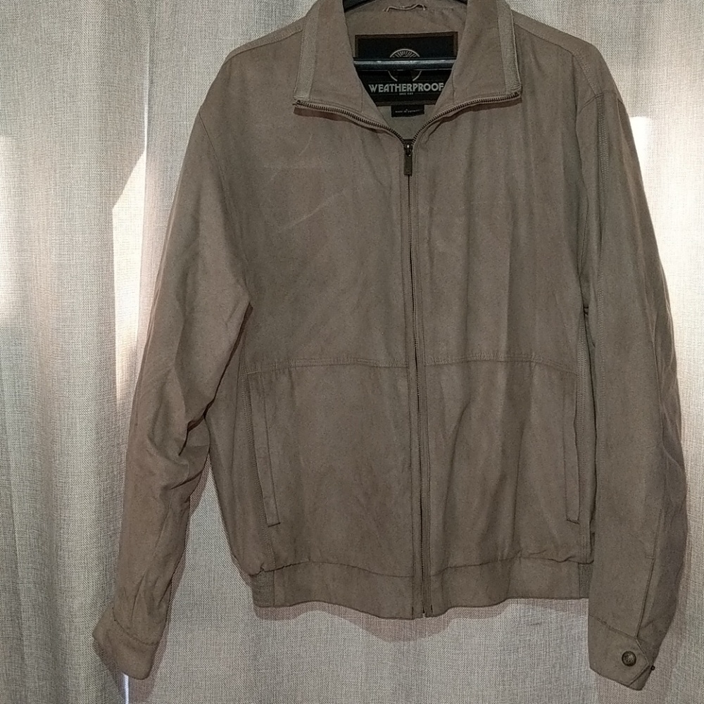 Like new Mens Warehouse WeatherProof jacket